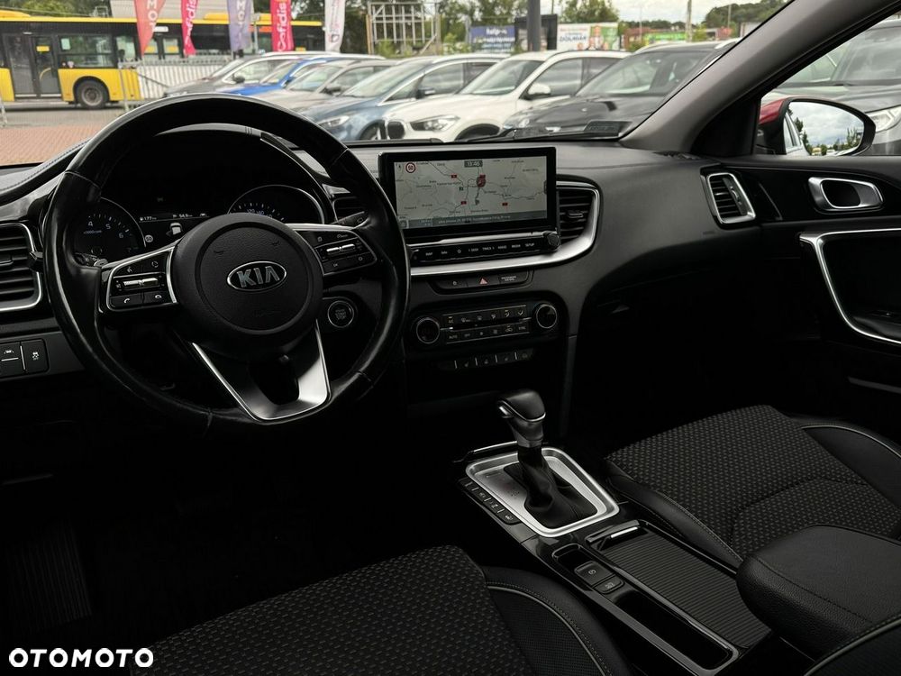Kia XCeed 1.6 T-GDI Business Line DCT - 21