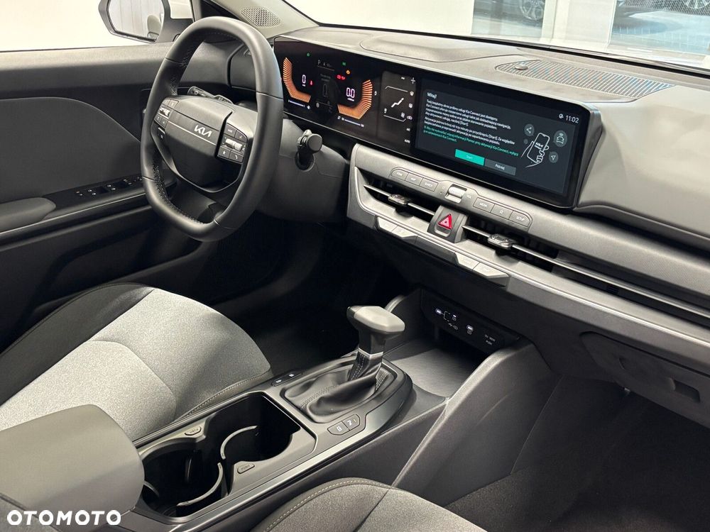 Kia K4 - 16