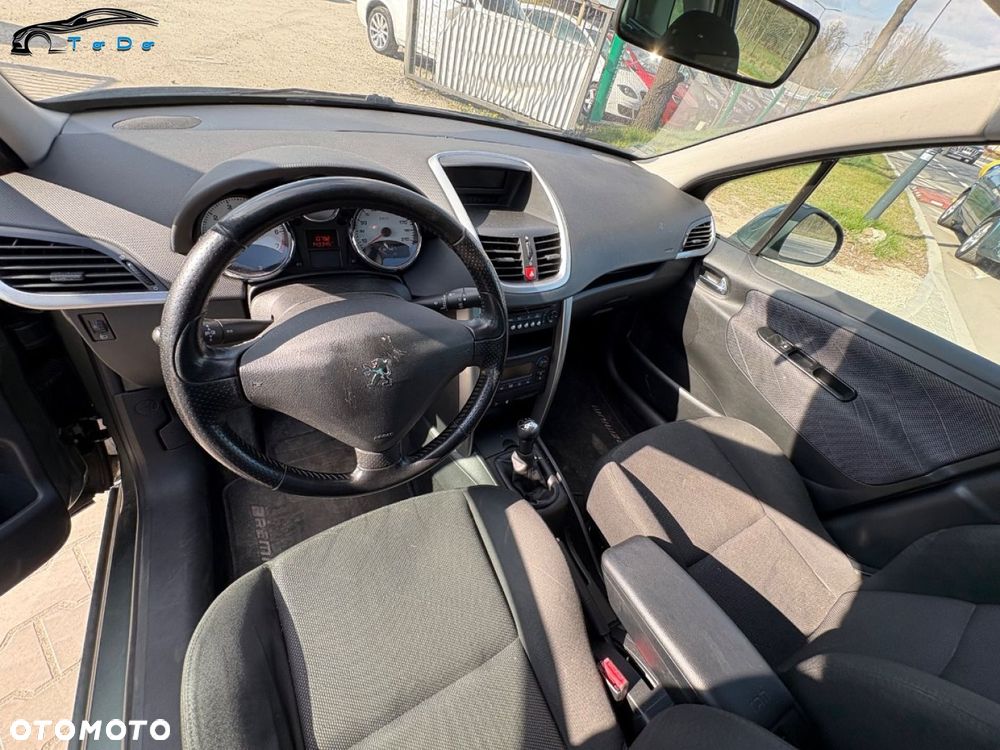 Peugeot 207 1.6 VTi Premium - 20