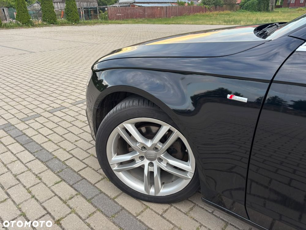 Audi A4 Avant 2.0 TDI - 10