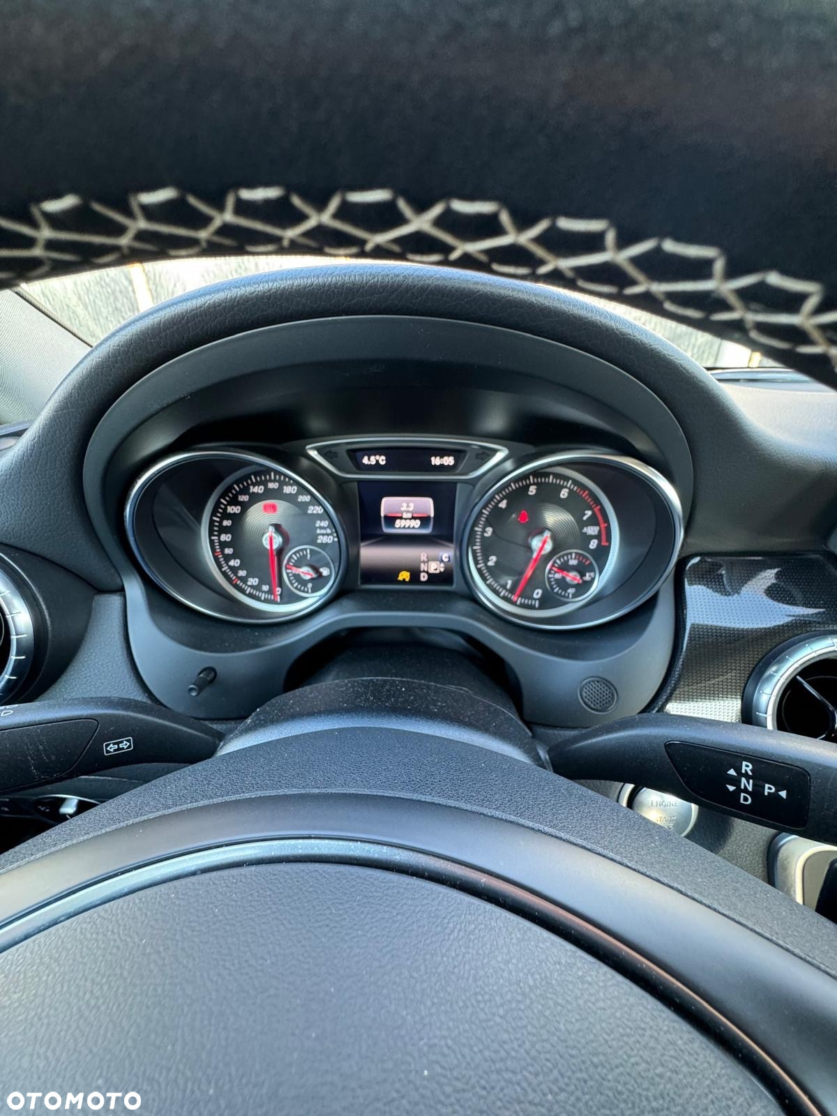Mercedes-Benz CLA 180 7G-DCT - 6