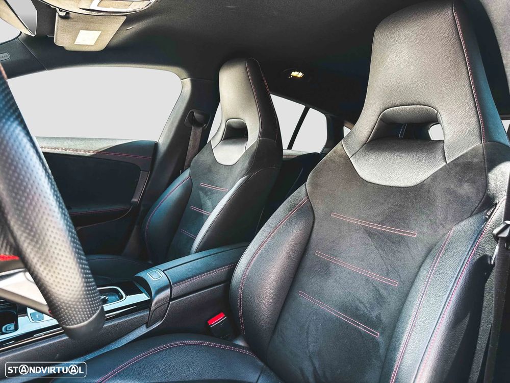 Mercedes-Benz CLA 250 e Shooting Brake AMG Line - 9