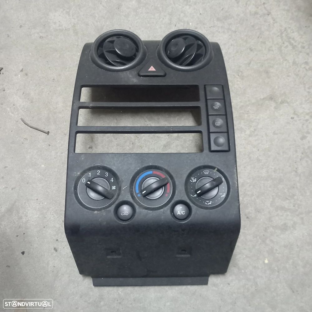 Consola central ford fusion - 1