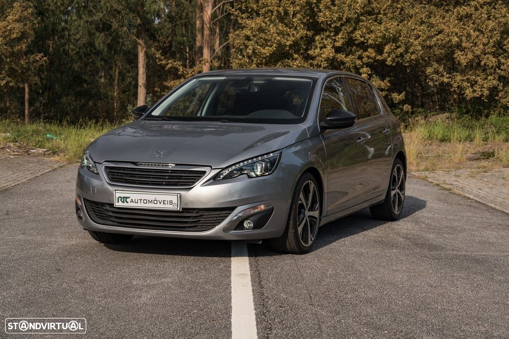Peugeot 308 - 1