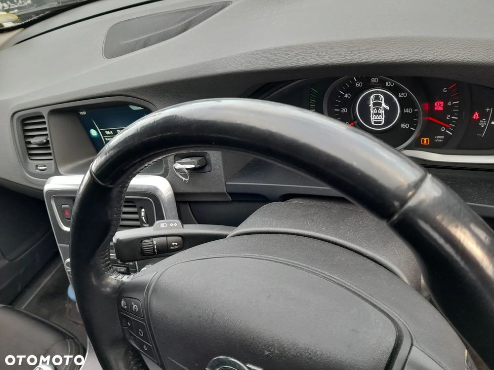 VOLVO S60 II LIFT 2015R KIEROWNICA MULTIFUNKCJA SKÓRA 3 RAMIONA - 2