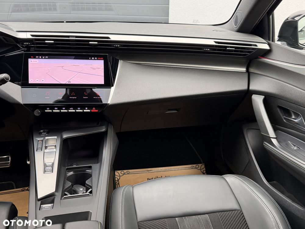 Peugeot 308 BlueHDi 130 EAT8 GT - 9