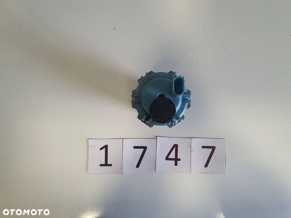 Pompa zasilania powietrzem AdBlue, rozrusznik pompy mocznikowej PDE099-08, Volvo, Renault - 5