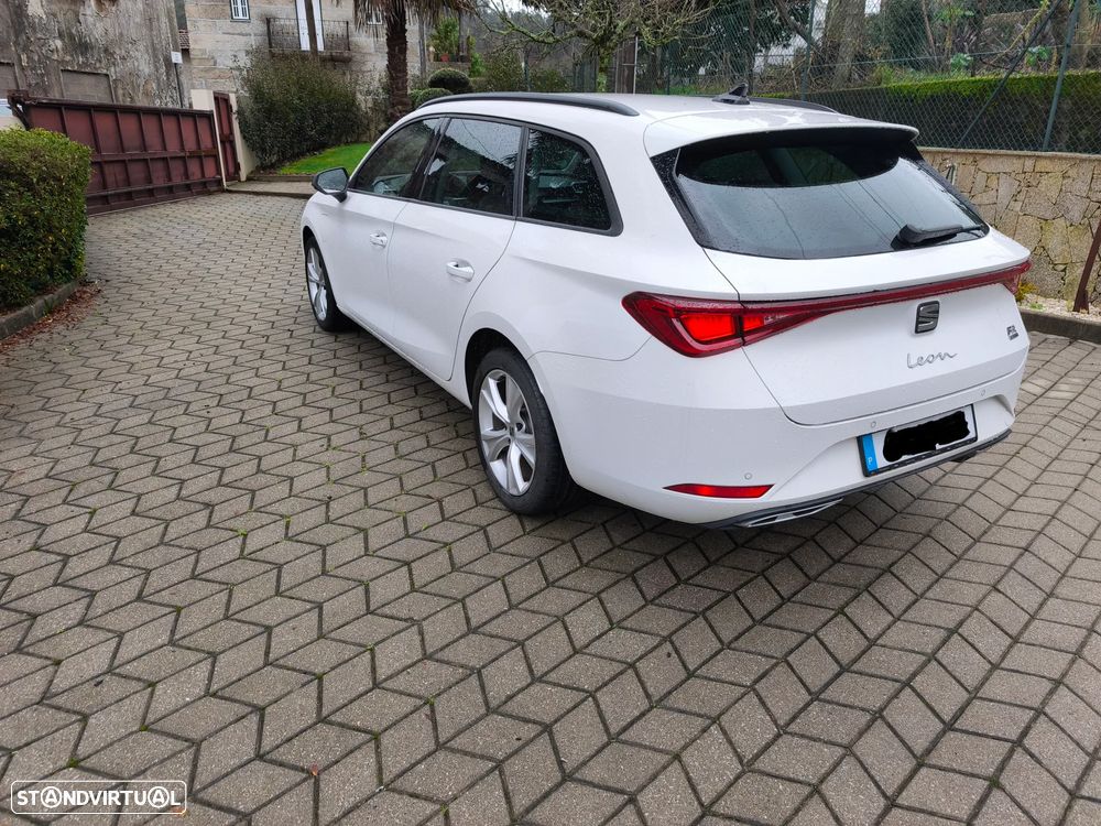 SEAT Leon 1.4 e-Hybrid DSG FR - 4