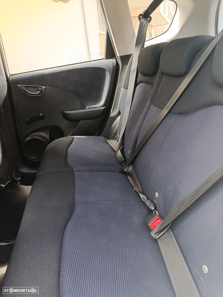 Honda Jazz 1.2 i-VTEC - 11