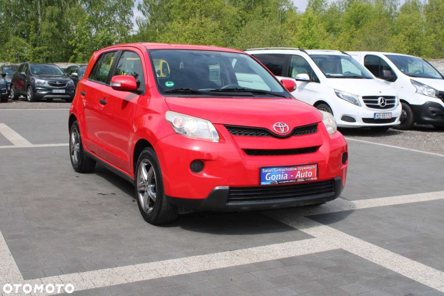 Toyota Urban Cruiser - 11