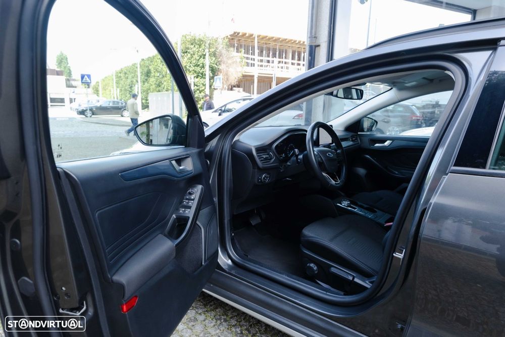Ford Focus SW 1.0 EcoBoost Active Aut. - 10