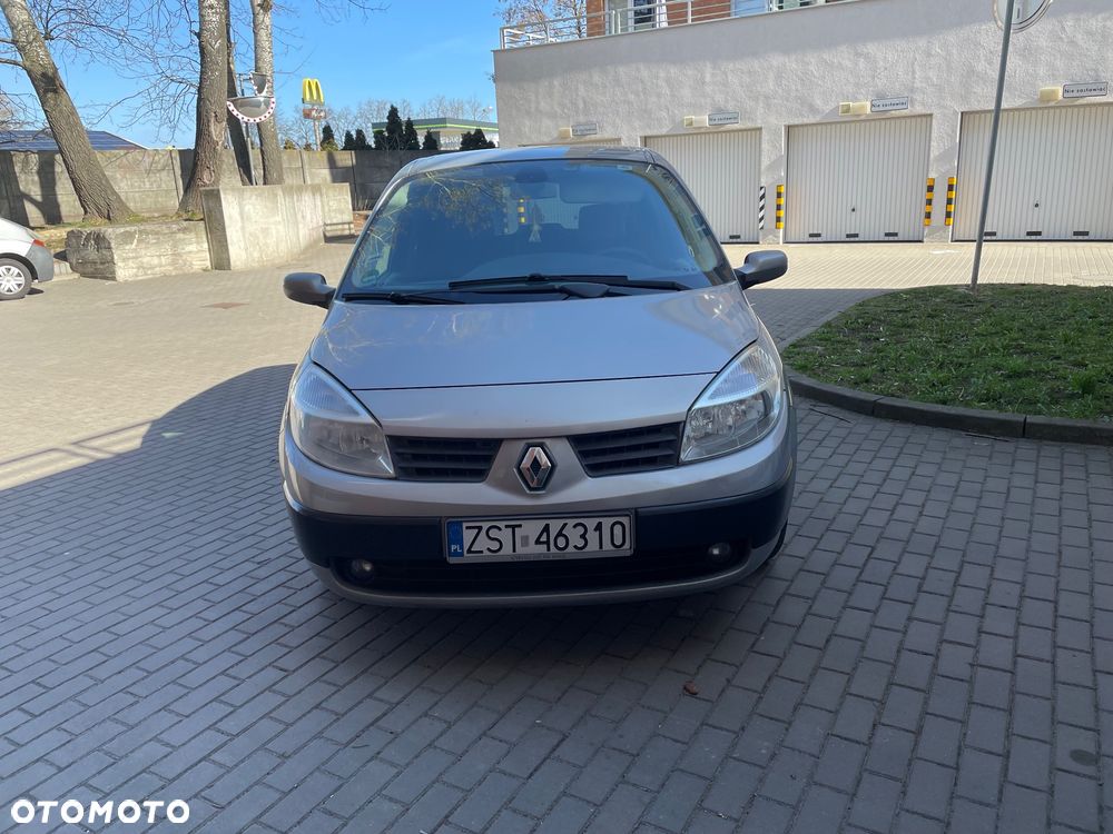 Renault Scenic 1.6 16V Privilege - 3