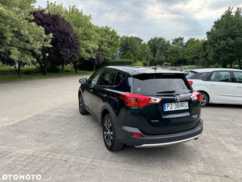 Toyota RAV4 - 5
