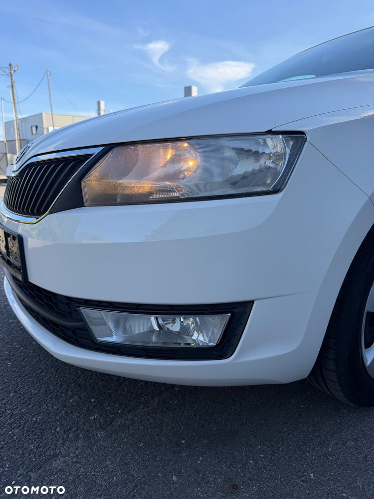Skoda RAPID 1.4 TSI DSG Edition - 24