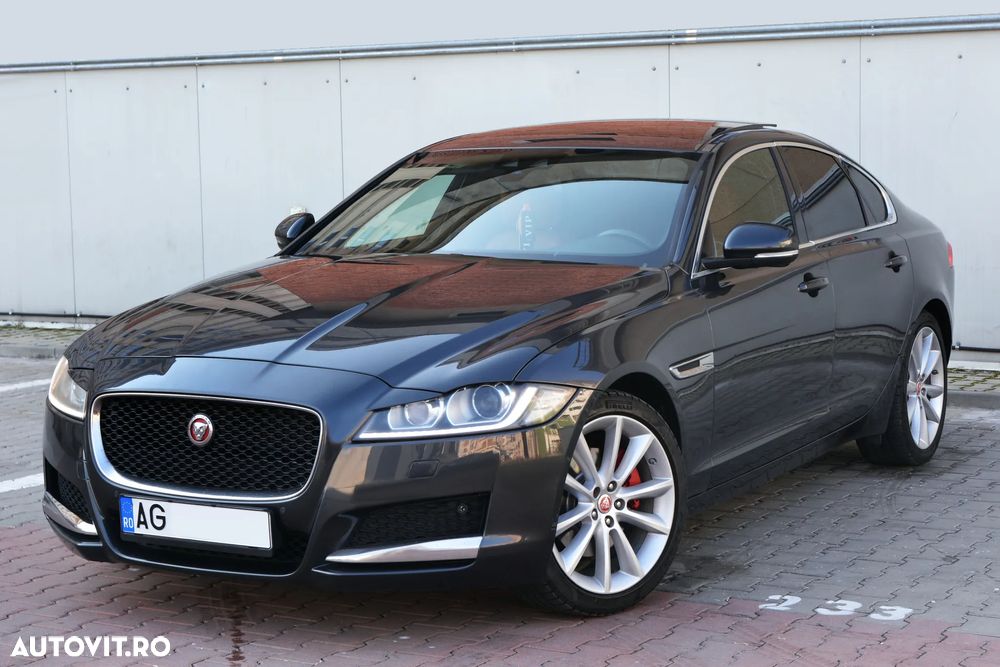 Jaguar XF - 2