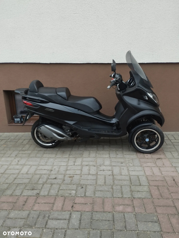 Piaggio MP-3