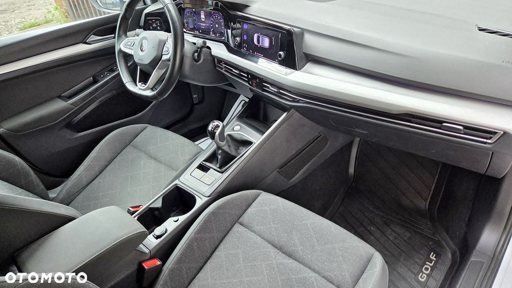 Volkswagen Golf 1.5 TSI OPF Life - 29