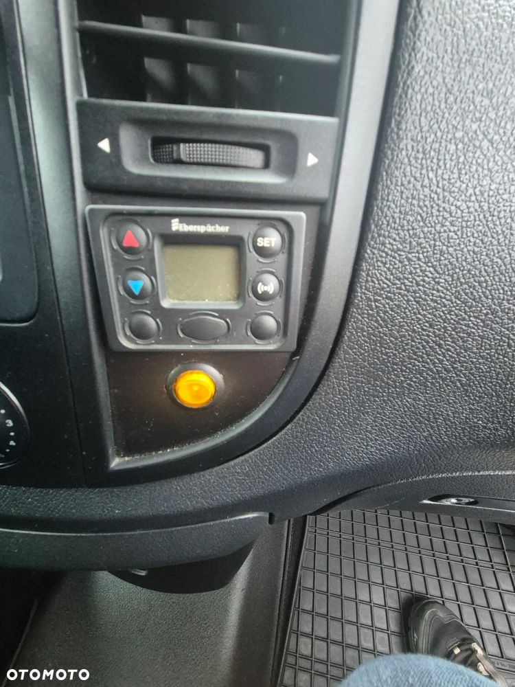 Mercedes-Benz VITO - 14