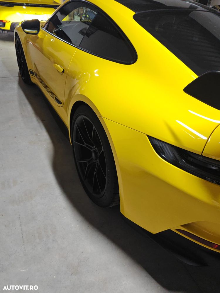 Porsche 911 - 8