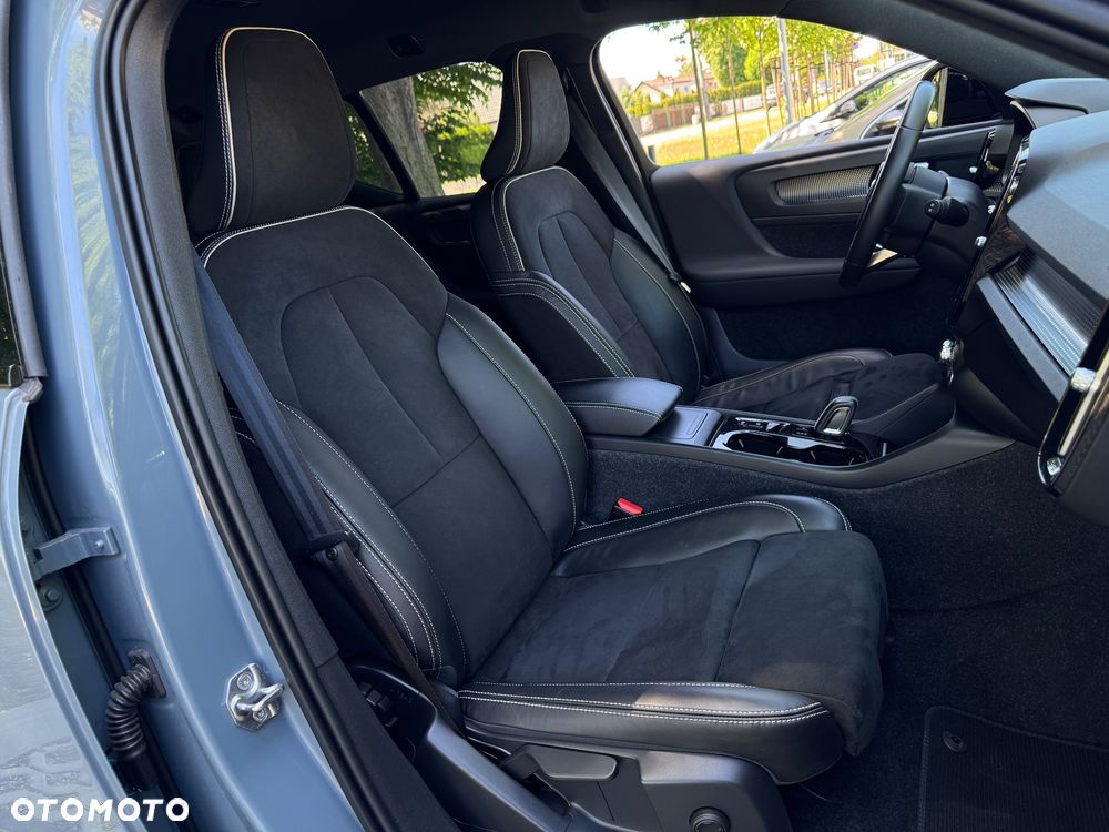 Volvo XC 40 B4 B Geartronic RDesign - 26