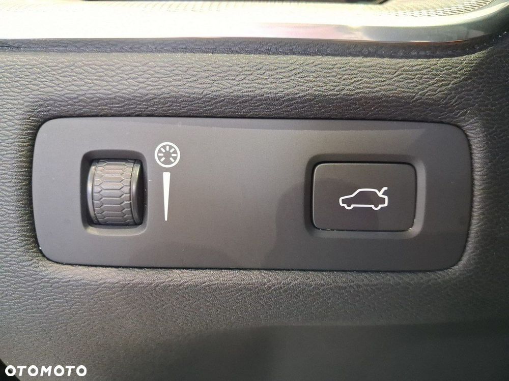Volvo XC 60 - 38