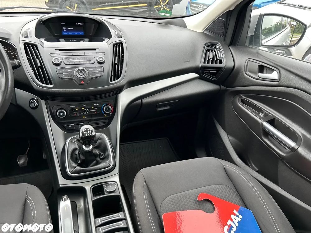 Ford Kuga 1.5 EcoBoost 2x4 Black & Silver - 12