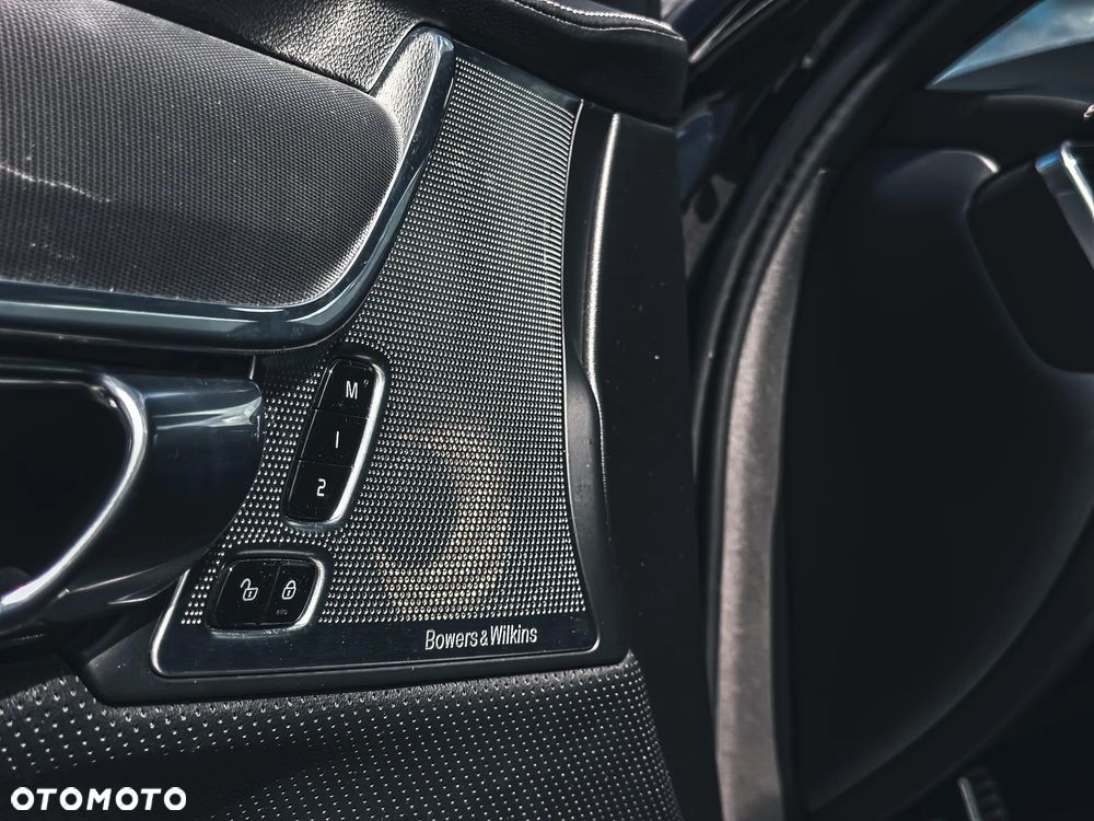 Volvo S90 D5 AWD R-Design - 16