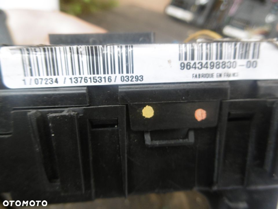 Skrzynka Moduł BSM B3 CITROEN PEUGEOT T118470003G 9643498880 - 3