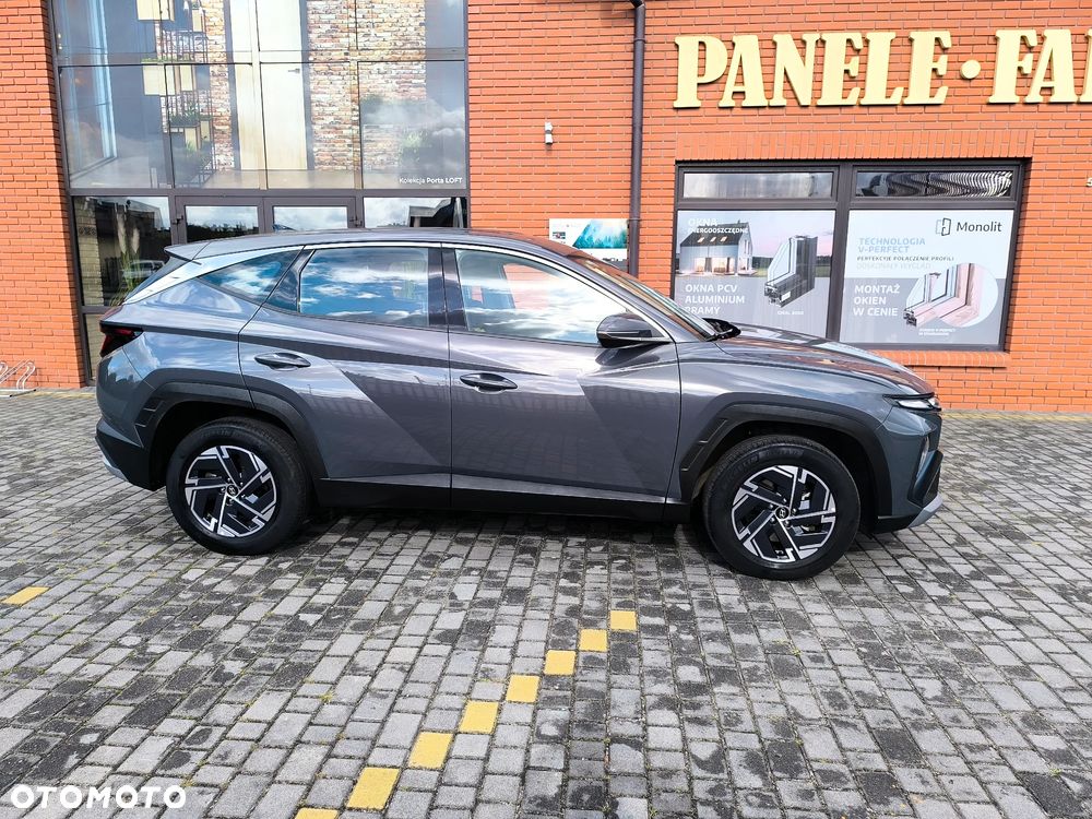 Hyundai Tucson - 2