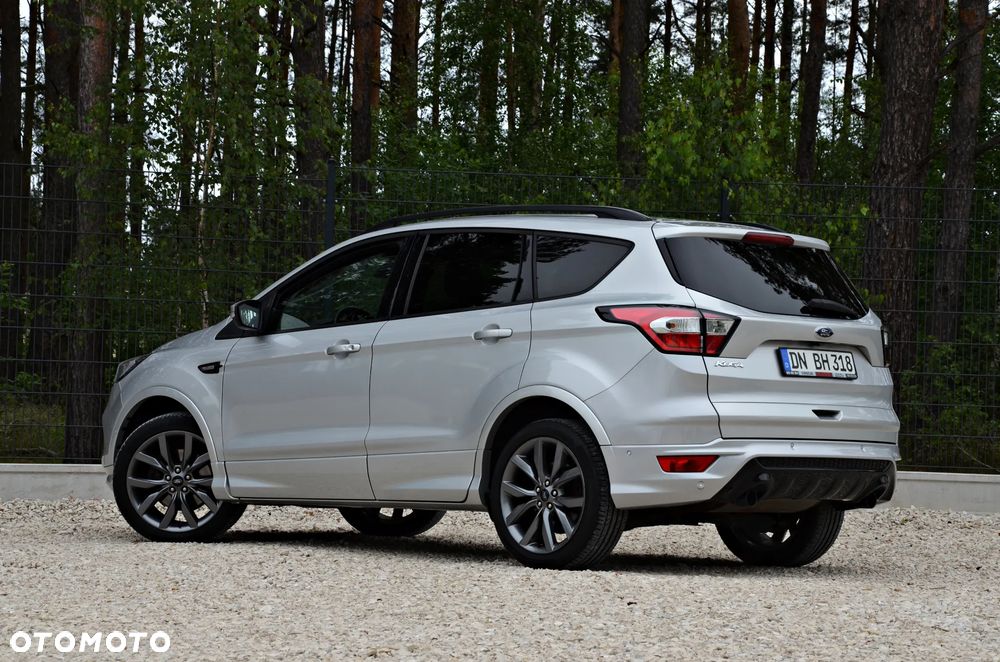 Ford Kuga - 19