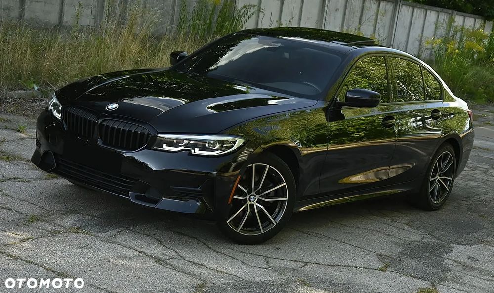 BMW 3 Series 2020 photo 3