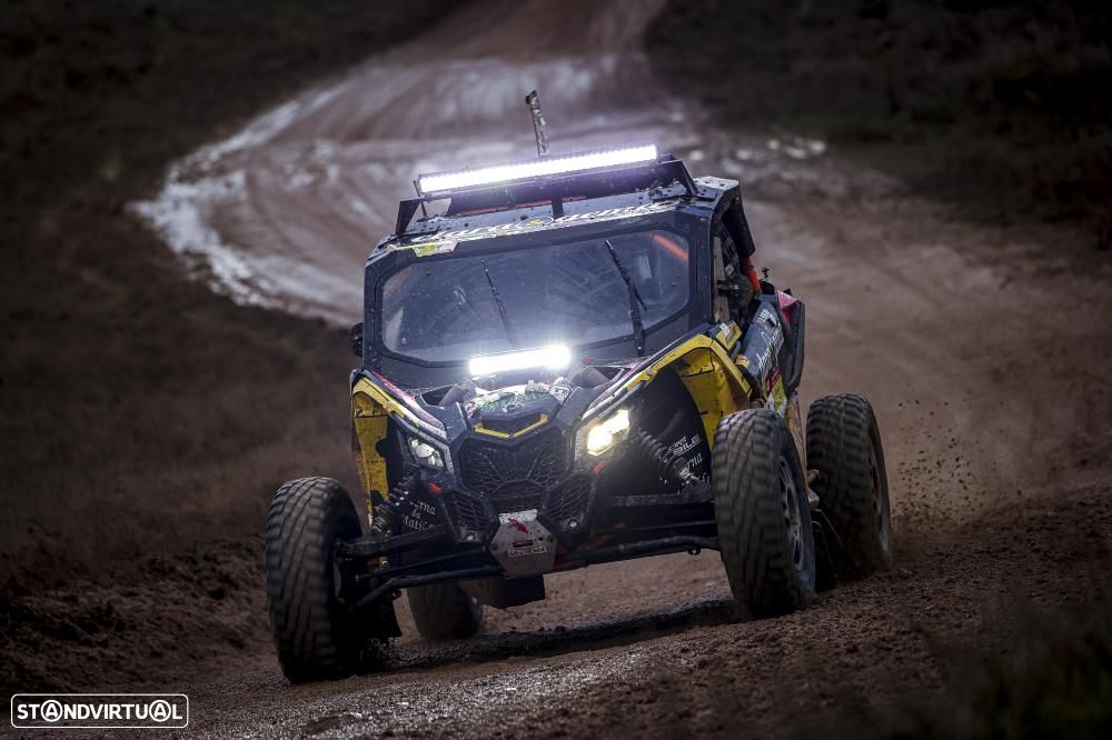 Can-Am Maverick X3 South Racing - 3