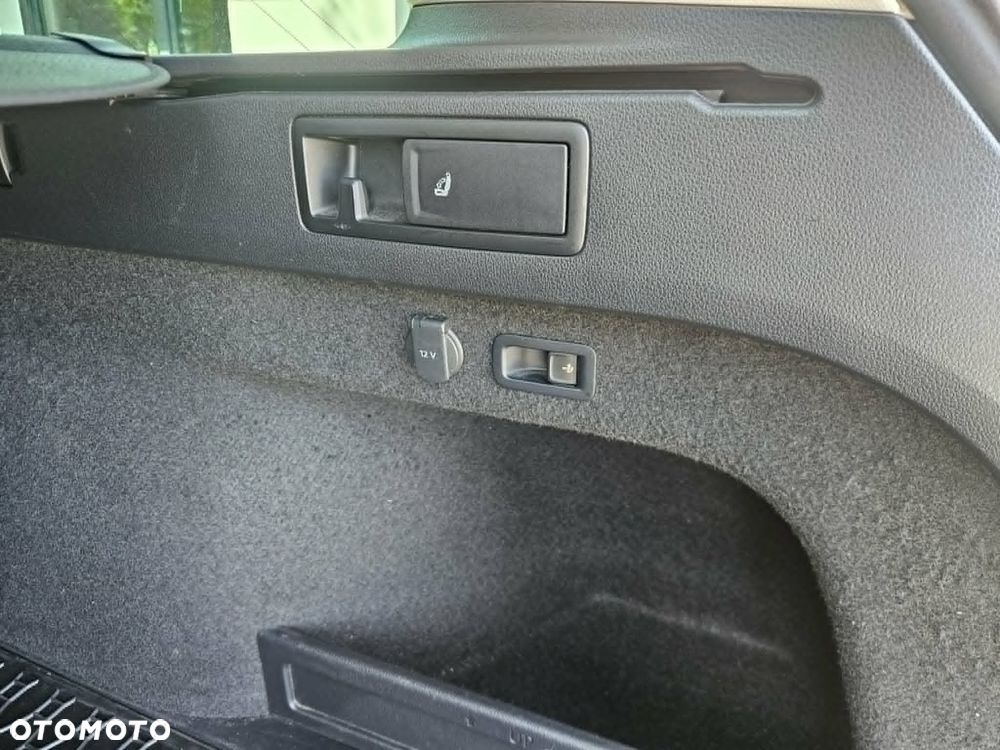 Volkswagen Passat 2.0 TDI BMT 4Mot Highline DSG - 15