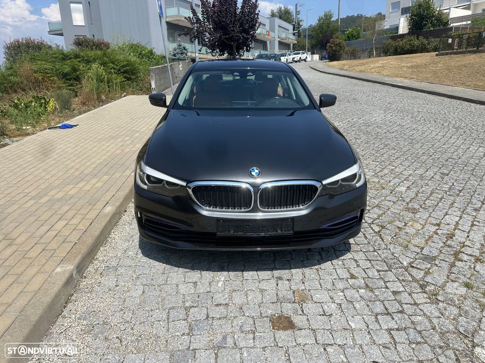 BMW 530 e Line Luxury - 1