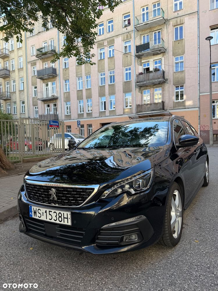 Peugeot 308 2019 photo 3