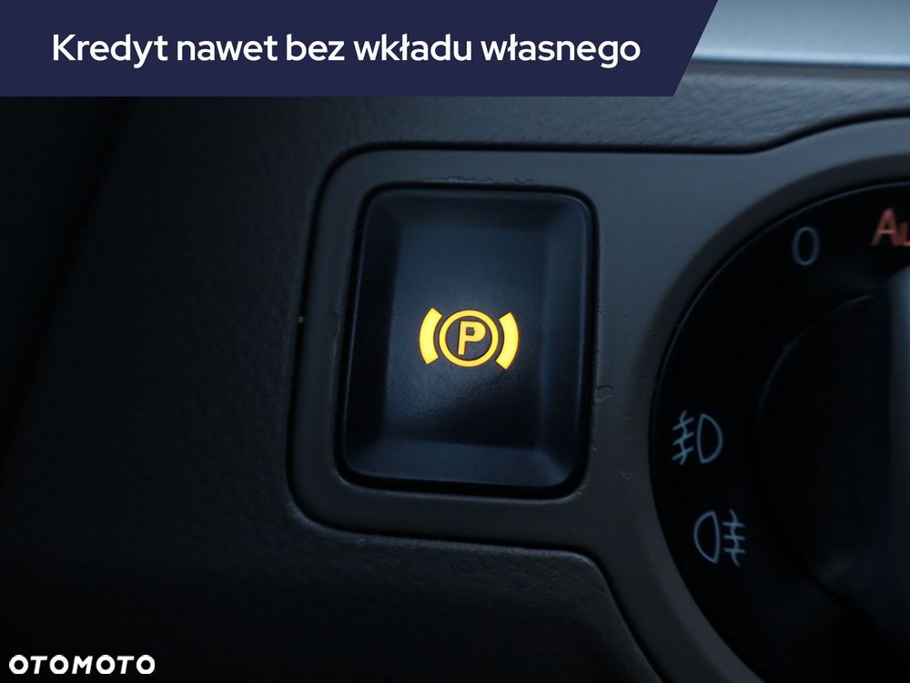 Volkswagen Passat - 15