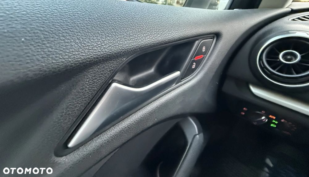 Audi A3 Sportback - 9