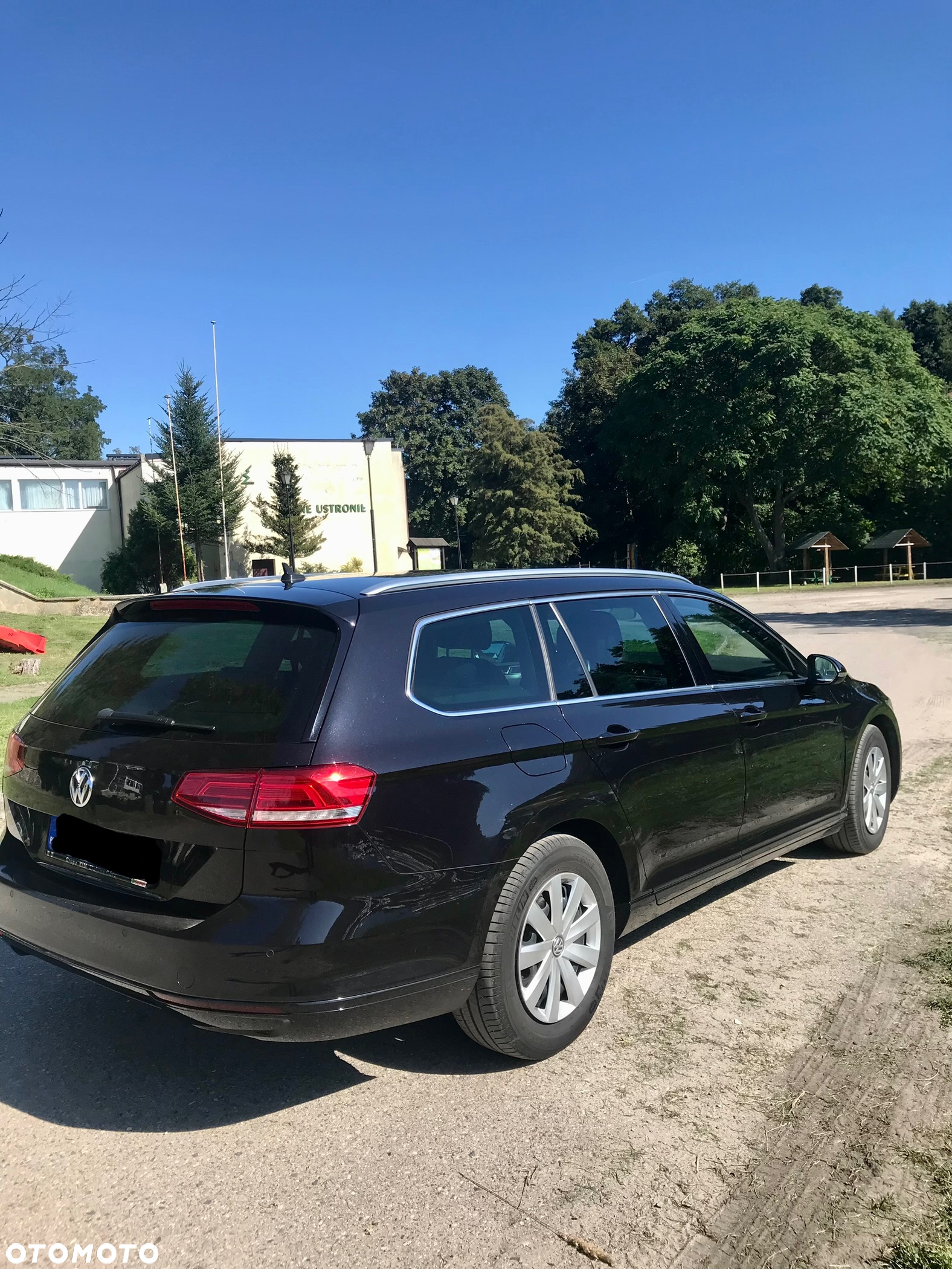 Volkswagen Passat 2.0 TDI SCR DSG Comfortline - 5