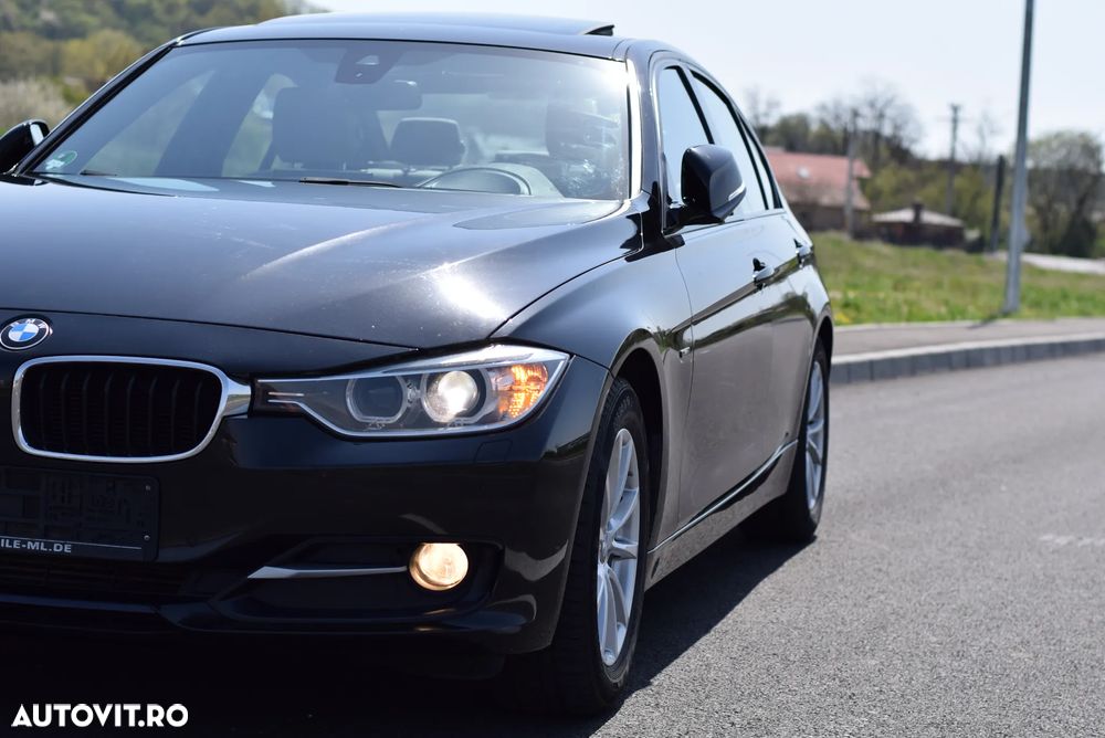 BMW Seria 3 320d Sport-Aut. Sport Line - 28