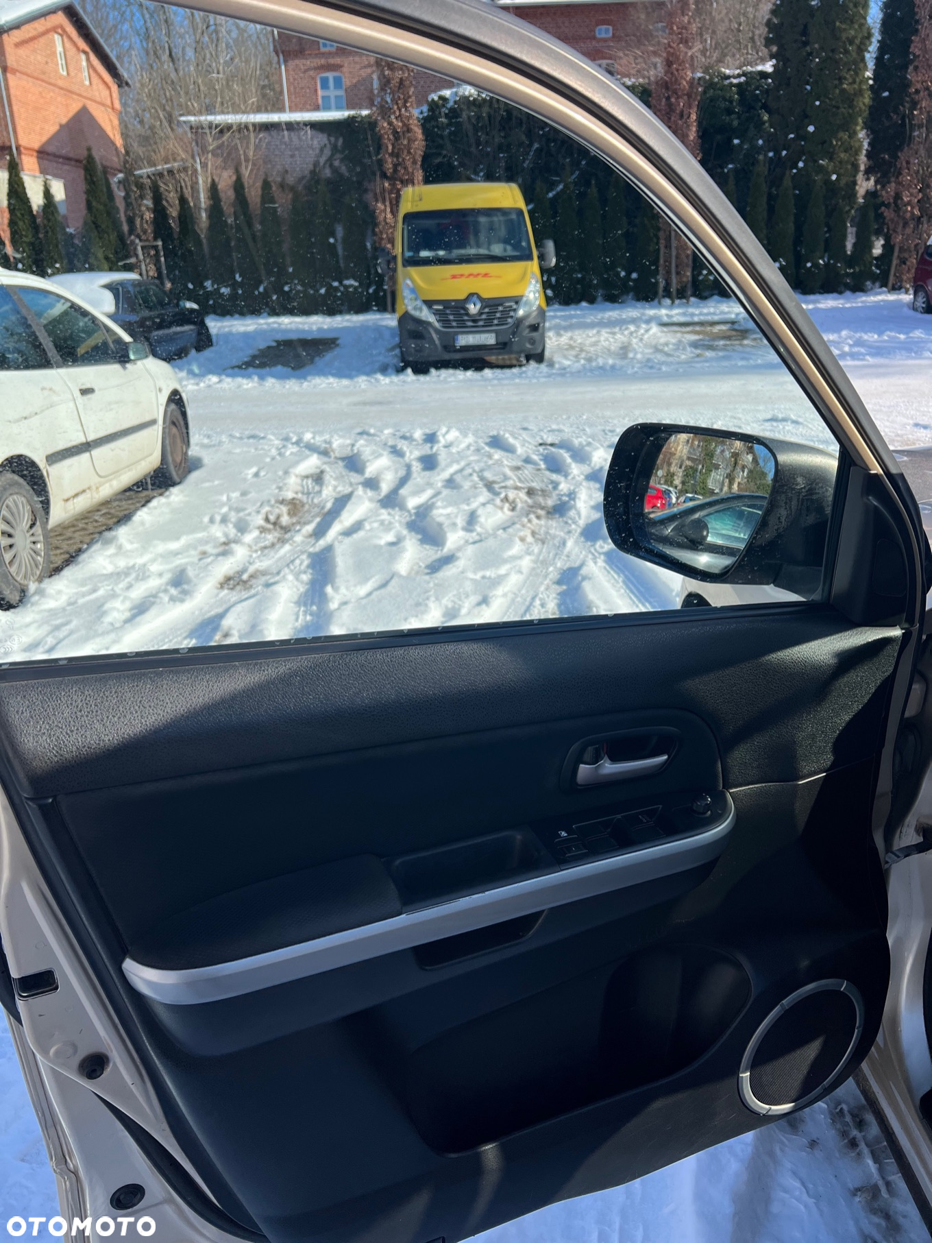 Suzuki Grand Vitara 2.0 - 20