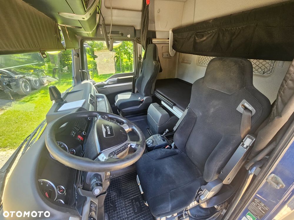MAN TGX - 8