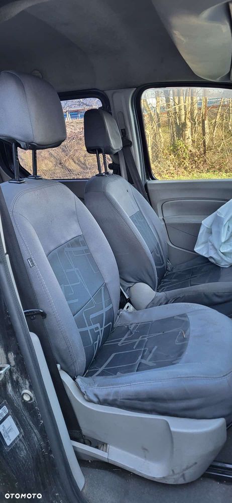 Renault Kangoo BLUE dCi 115 LIMITED - 14