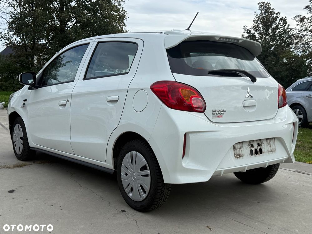 Mitsubishi Space Star - 6