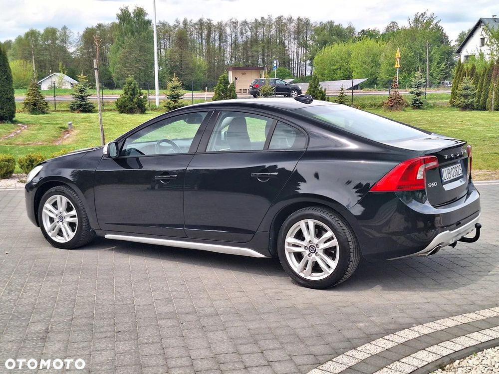 Volvo S60 T3 Edition Pro - 10