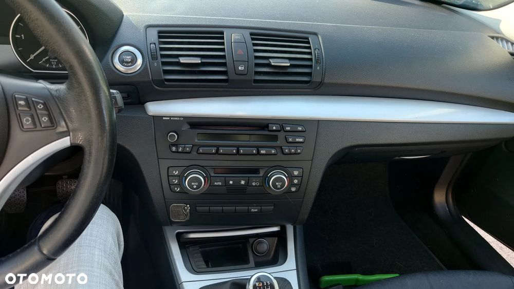 BMW Seria 1 - 12