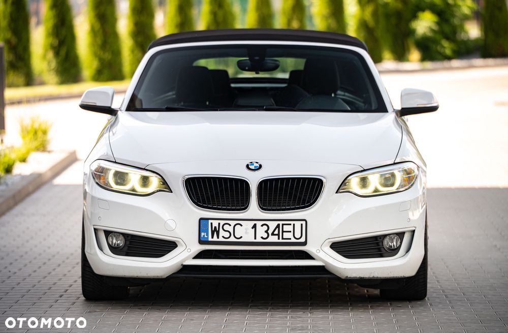 BMW Seria 2 218d - 2