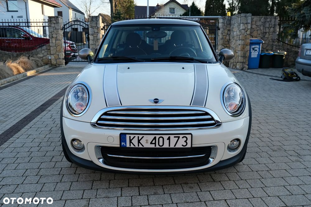 MINI Cooper Standard - 6