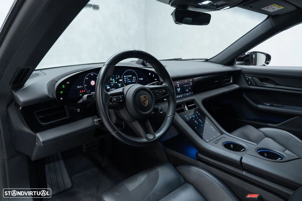 Porsche Taycan 4S Bateria Performance Plus - 17