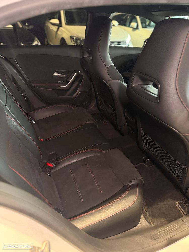 Mercedes-Benz A 200 AMG Line Aut. - 38