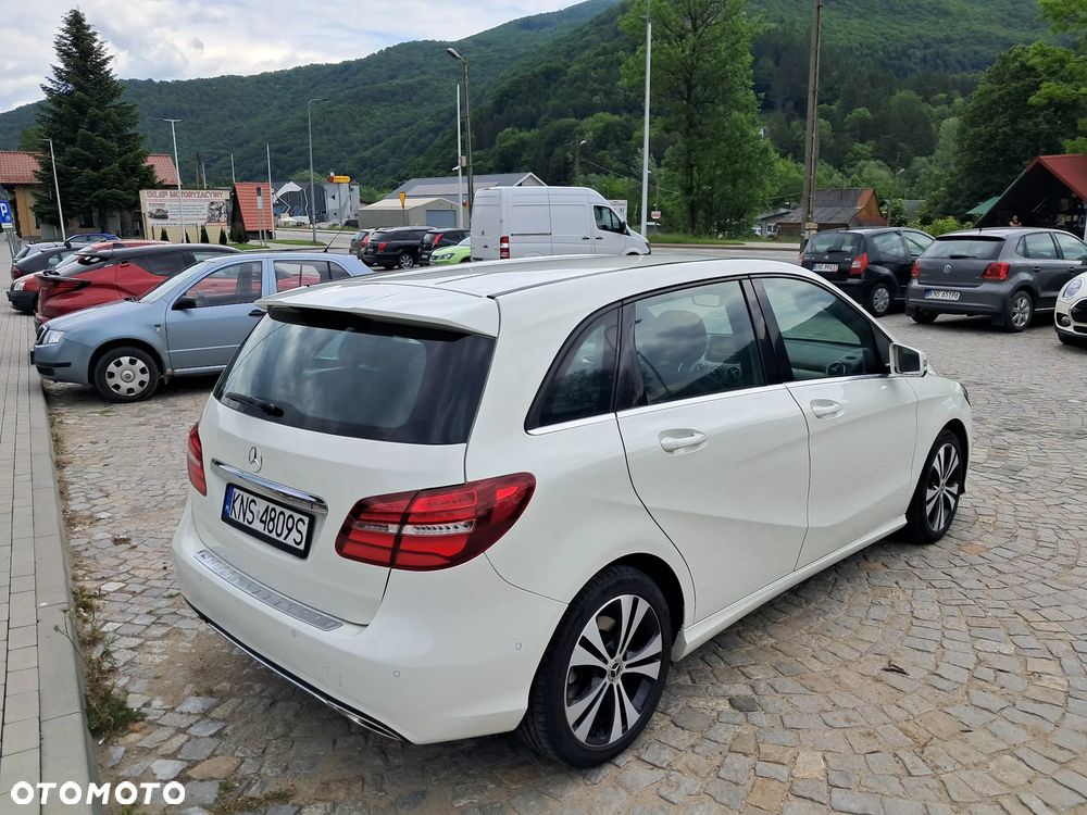 Mercedes-Benz Klasa B 200 d Peak Edition - 6